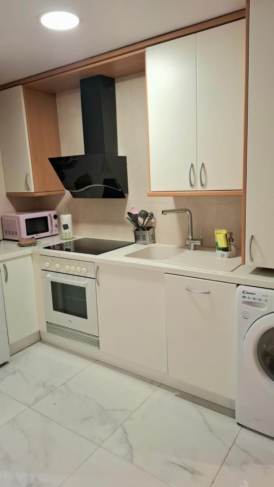 Moderno Apartamento Con Garaje Privado En El Centro De Vigo Exterior foto