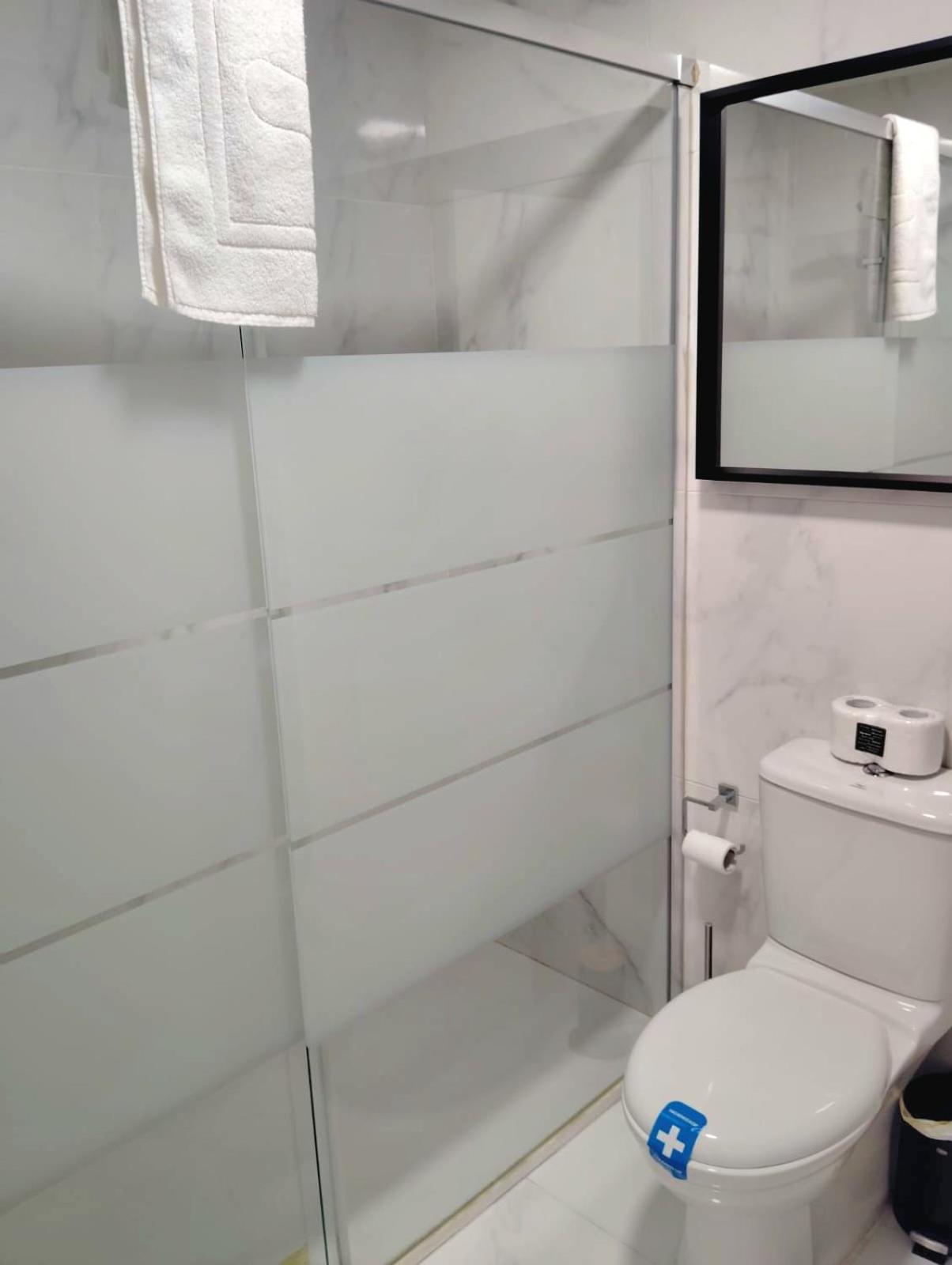 Moderno Apartamento Con Garaje Privado En El Centro De Vigo Exterior foto