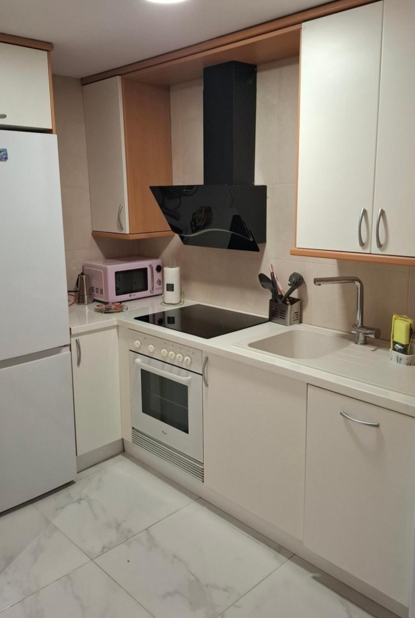 Moderno Apartamento Con Garaje Privado En El Centro De Vigo Habitación foto